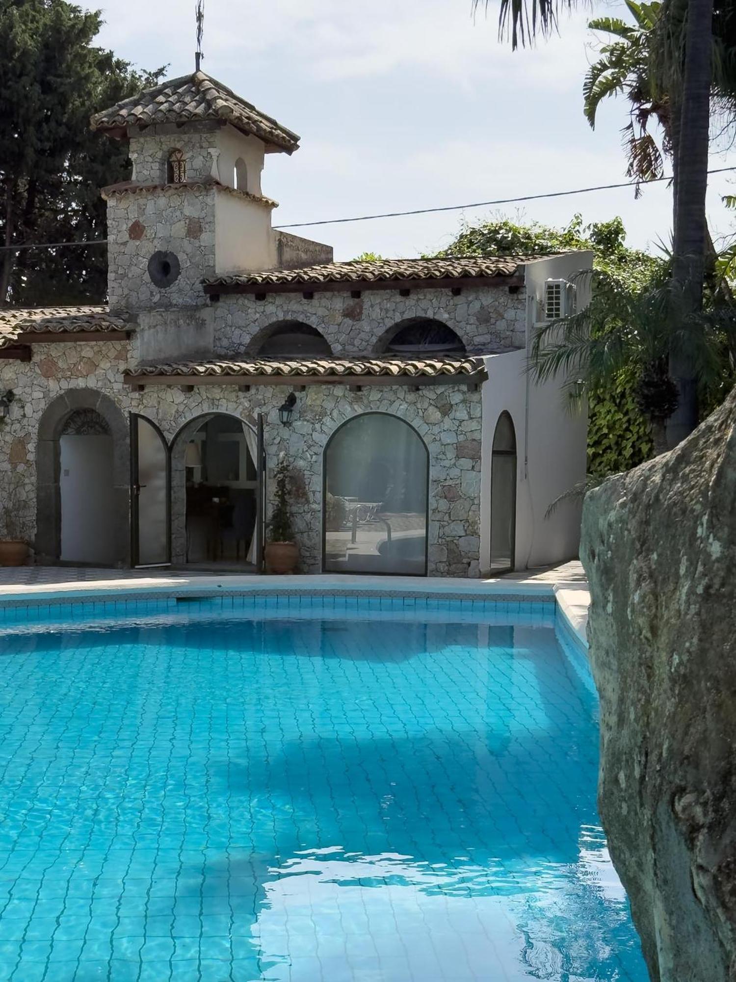 B&B La Villa Giardini Naxos Exteriér fotografie
