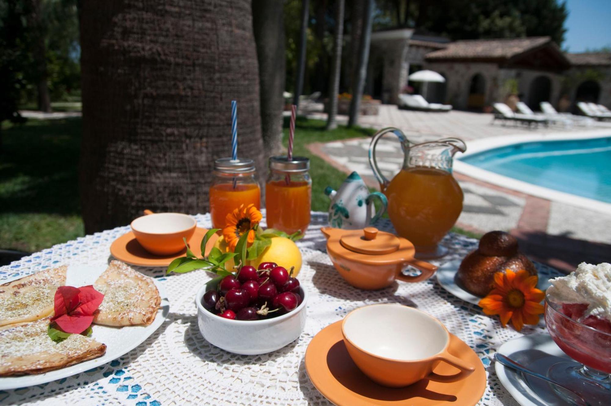 B&B La Villa Giardini Naxos Exteriér fotografie